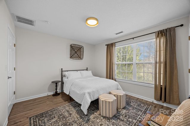 2 Meadow Glen Drive, Fletcher, NC 28732