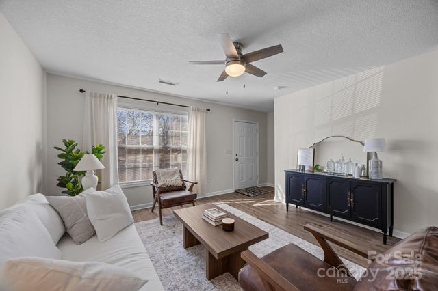 2 Meadow Glen Drive, Fletcher, NC 28732