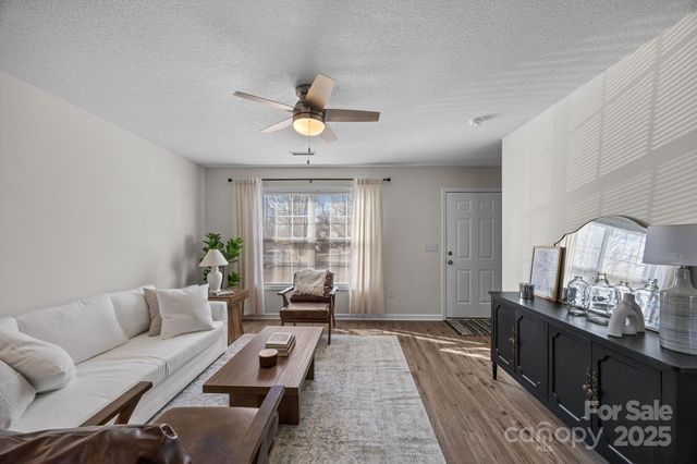 2 Meadow Glen Drive, Fletcher, NC 28732