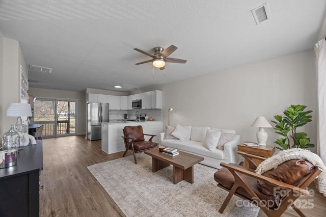 2 Meadow Glen Drive, Fletcher, NC 28732