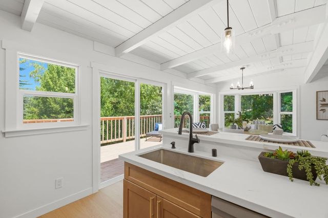 603 Blue Ridge Drive, Boulder Creek, CA 95006