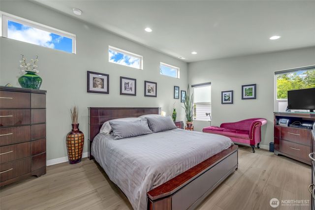 103 W Lamezia Terme Place, Shelton, WA 98584
