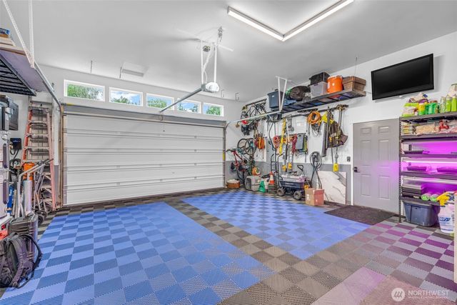 103 W Lamezia Terme Place, Shelton, WA 98584
