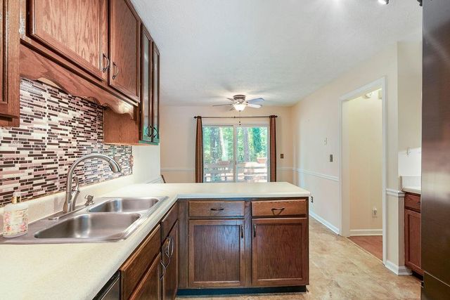 1313 Chandler Court NW, Acworth, GA 30102