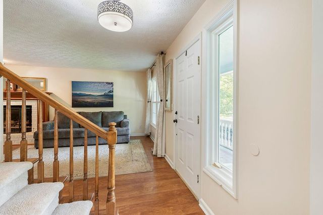 1313 Chandler Court NW, Acworth, GA 30102
