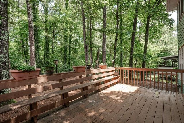 1313 Chandler Court NW, Acworth, GA 30102