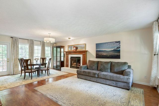 1313 Chandler Court NW, Acworth, GA 30102