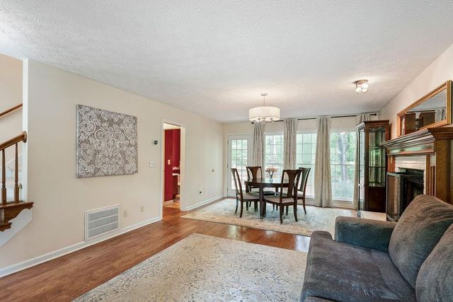 1313 Chandler Court NW, Acworth, GA 30102