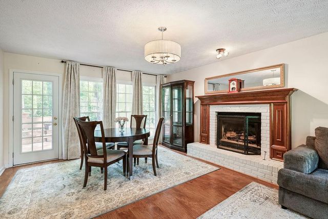 1313 Chandler Court NW, Acworth, GA 30102