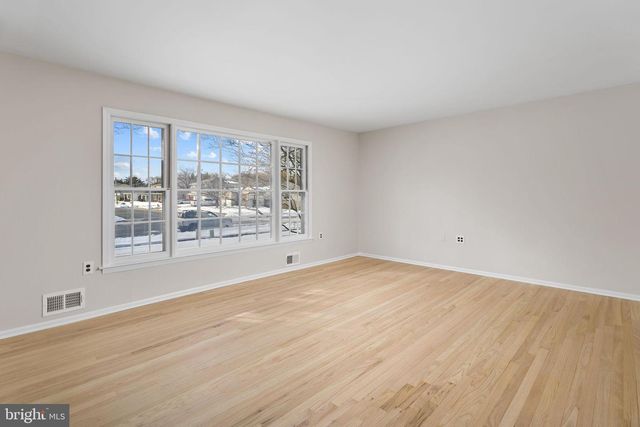 504 PAXSON AVE, Hamilton, NJ 08619