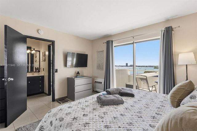 7904 West Dr 502, North Bay Village, FL 33141