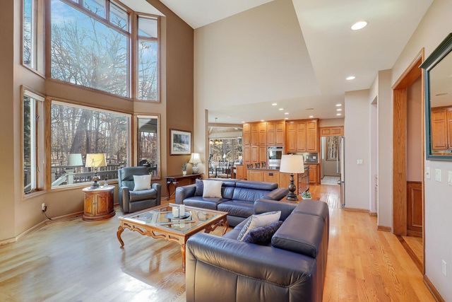 3654 Yuma Lane N, Plymouth, MN 55446