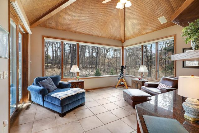 3654 Yuma Lane N, Plymouth, MN 55446