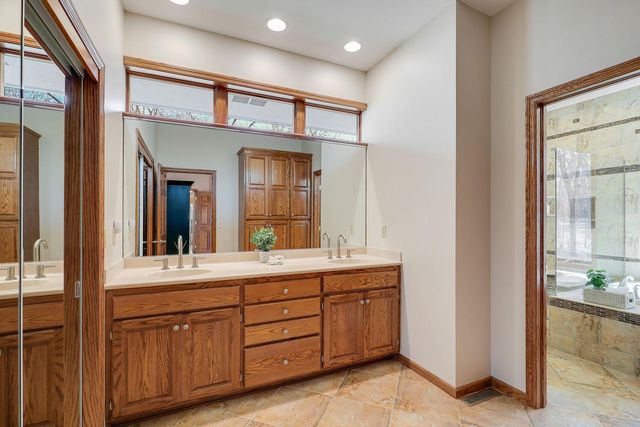 3654 Yuma Lane N, Plymouth, MN 55446