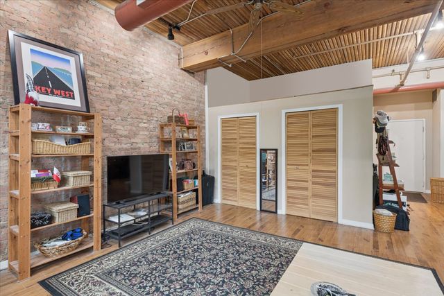 900 S Wabash Avenue 206, Chicago, IL 60605