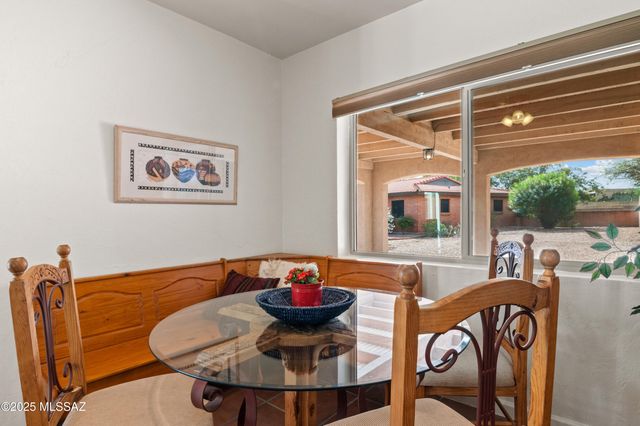 845 N Calle Canela, Green Valley, AZ 85614