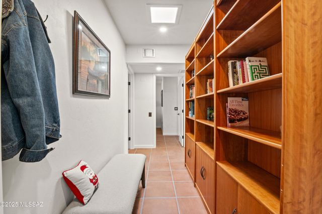 845 N Calle Canela, Green Valley, AZ 85614