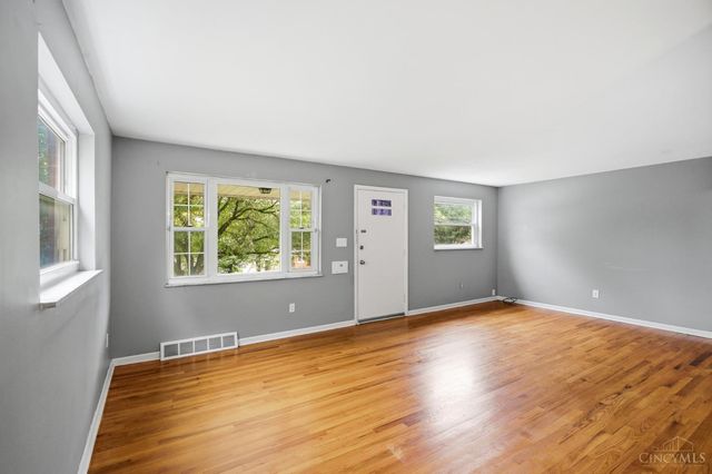 4664 Linda Drive, Cincinnati, OH 45238