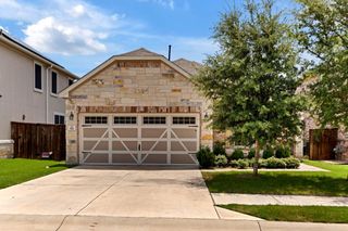 501 Fort William ST, Hutto, TX 78634