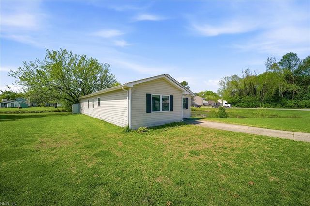 3803 Peach Orchard CIR, Portsmouth, VA 23703