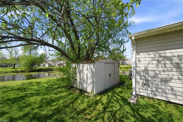 3803 Peach Orchard CIR, Portsmouth, VA 23703