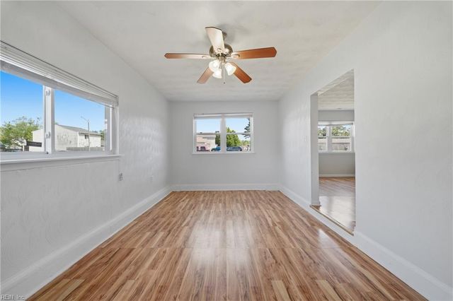 3803 Peach Orchard CIR, Portsmouth, VA 23703