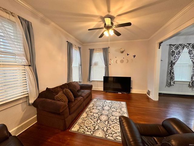 868 Bellemeade Avenue, Evansville, IN 47713