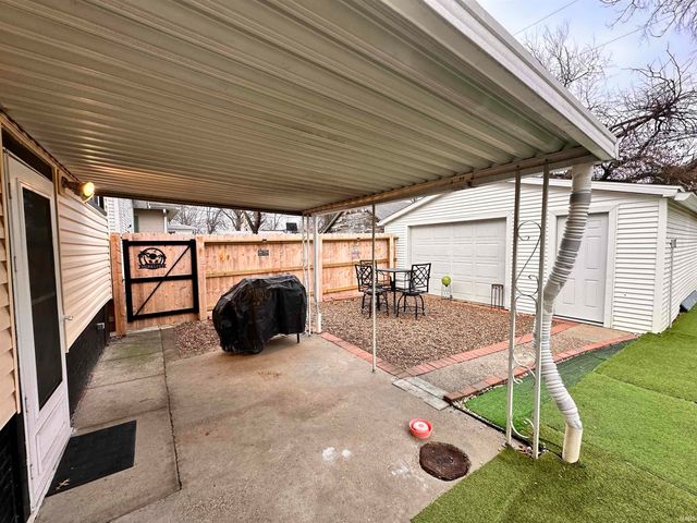 868 Bellemeade Avenue, Evansville, IN 47713