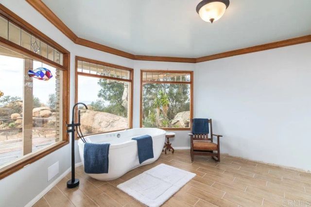 6490 Rainbow Heights Road, Fallbrook, CA 92028