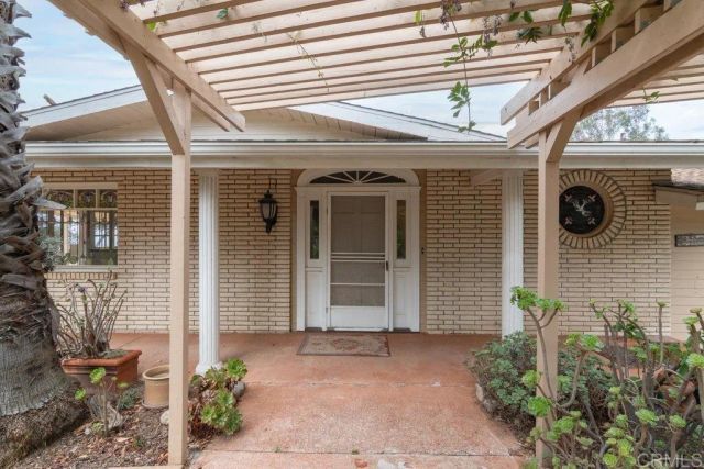 6490 Rainbow Heights Road, Fallbrook, CA 92028