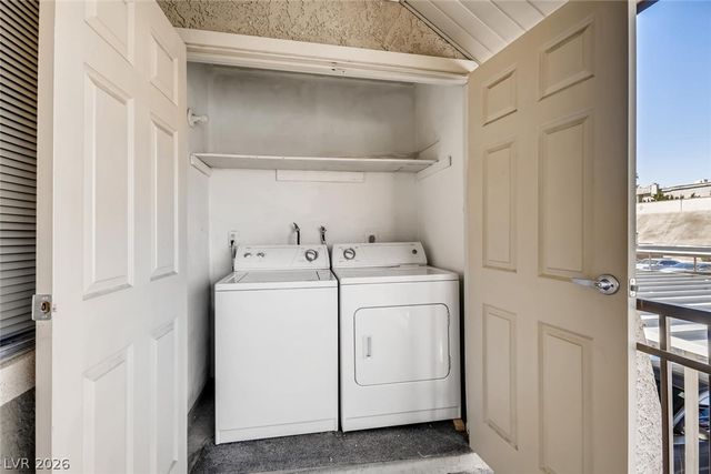 5224 River Glen Drive 446, Las Vegas, NV 89103