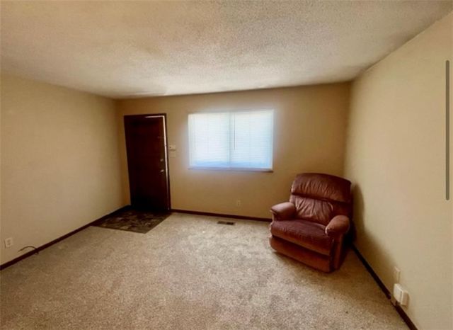 1305 Klemp Street, Leavenworth, KS 66048