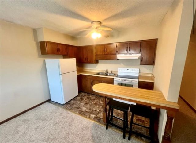 1305 Klemp Street, Leavenworth, KS 66048