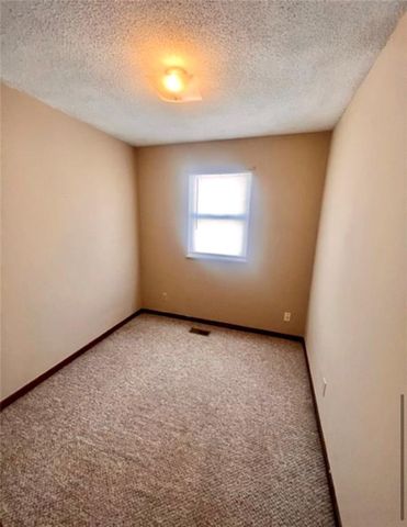 1305 Klemp Street, Leavenworth, KS 66048