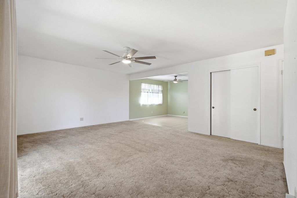 Image 5 of property listing at 509 Ashlan Way, Madera, CA 93638
