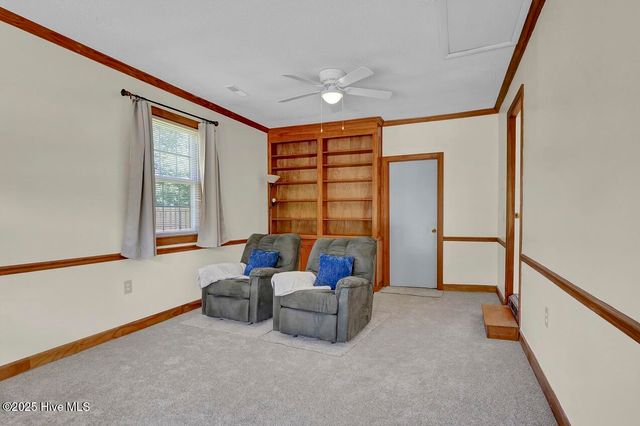805 Hamlet Avenue, Carolina Beach, NC 28428