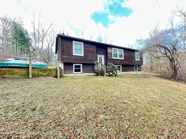 809 Sleepy Hollow Road, Athens, NY 12015