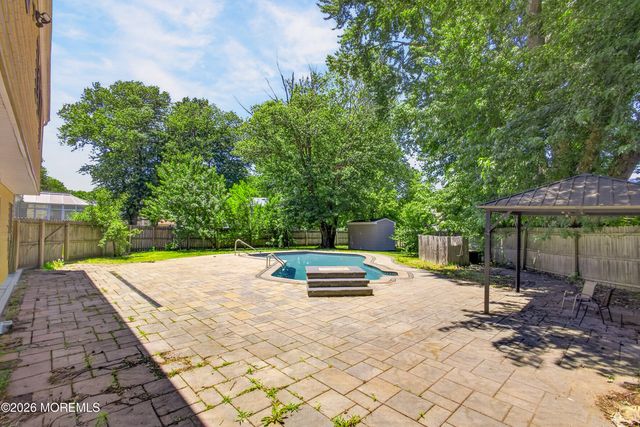 6 Fieldstone Lane, Ocean Twp, NJ 07712