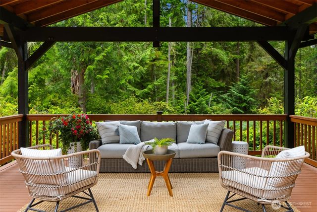 1093 NW Mushroom Lane, Poulsbo, WA 98370
