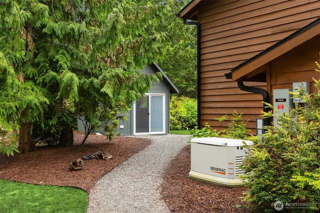 1093 NW Mushroom Lane, Poulsbo, WA 98370