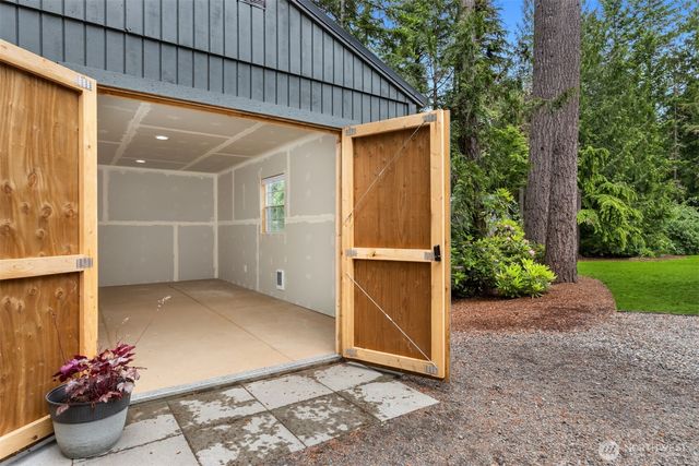 1093 NW Mushroom Lane, Poulsbo, WA 98370