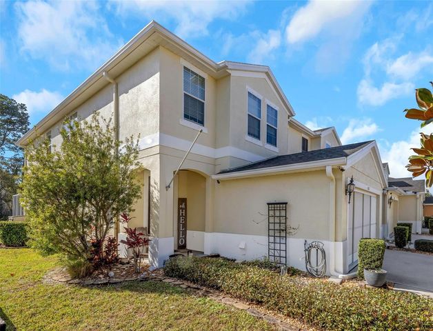 8702 CORINTHIAN WAY, New Port Richey, FL 34654