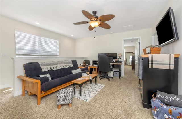 8702 CORINTHIAN WAY, New Port Richey, FL 34654