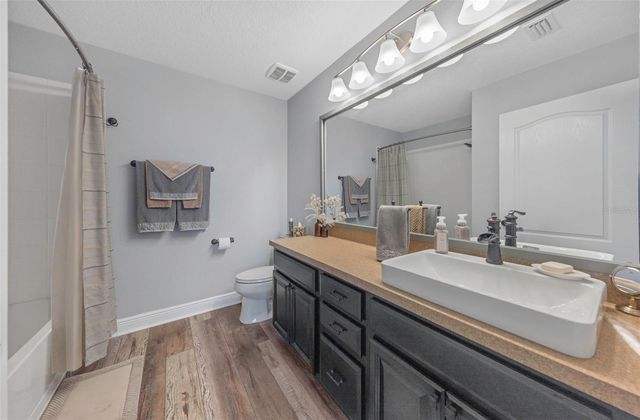 8702 CORINTHIAN WAY, New Port Richey, FL 34654