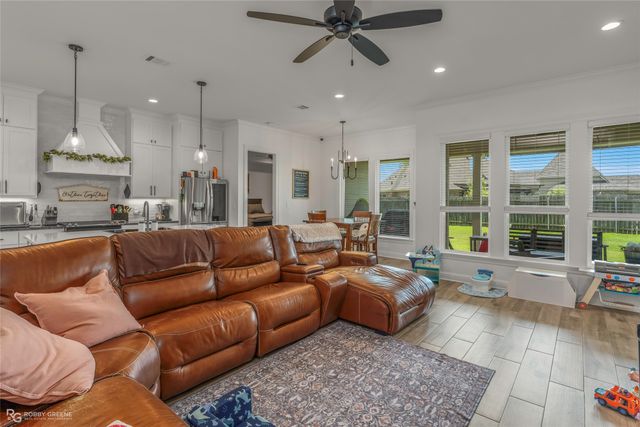 1356 Quincy Drive, Bossier City, LA 71111