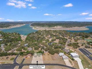 119 Bedford DR, Spicewood, TX 78669