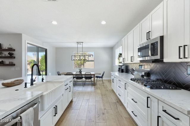 11146 E REMBRANDT Avenue, Mesa, AZ 85212