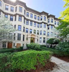 5 Braemore Rd A, Boston, MA 02135