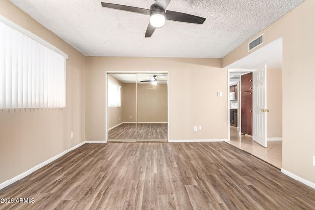 1049 E CARTER Drive, Tempe, AZ 85282