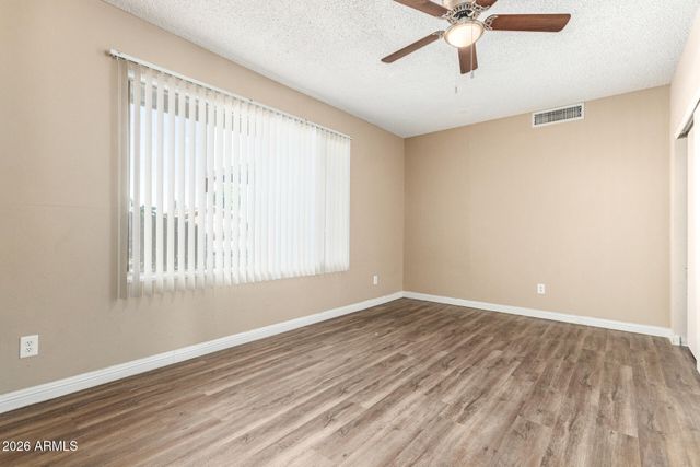 1049 E CARTER Drive, Tempe, AZ 85282